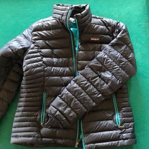 Women’s large Patagonia down jacket